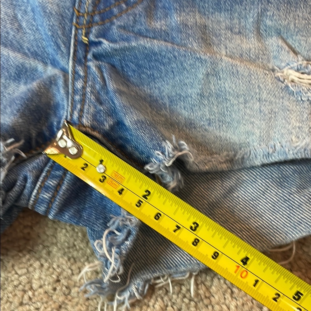 Abercrombie & Fitch Ripped Denim Shorts - Picture 4 of 6
